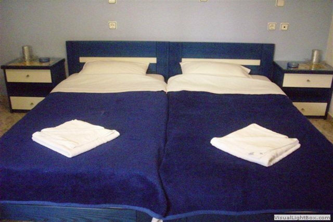 Christos Makrinos Rooms Adámas Extérieur photo